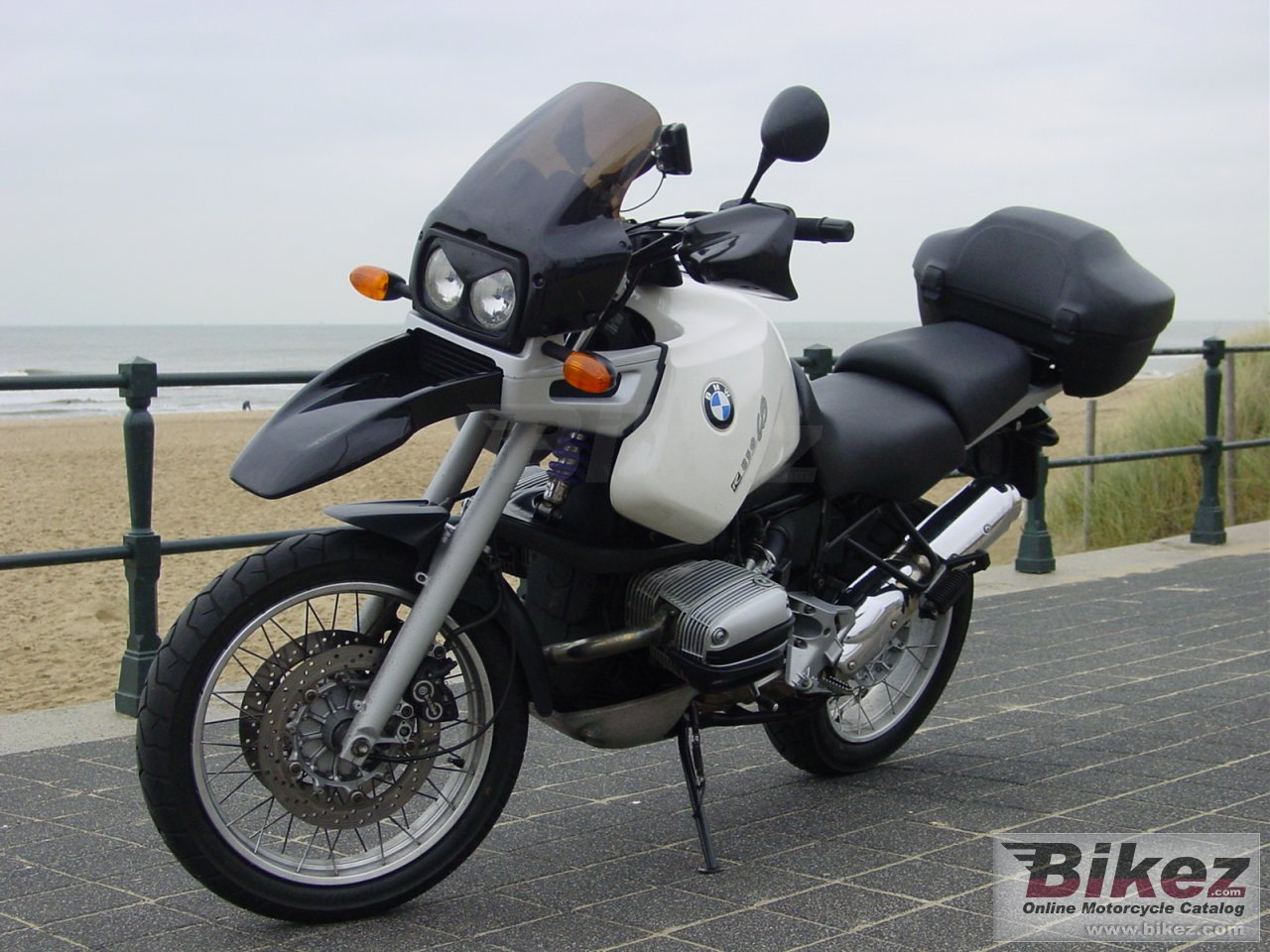 Big  r 850 gs picture and wallpaper from Bikez.com